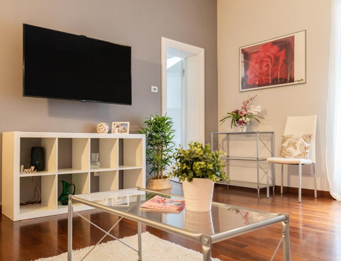 8 Home Rzym Zewnętrze zdjęcie